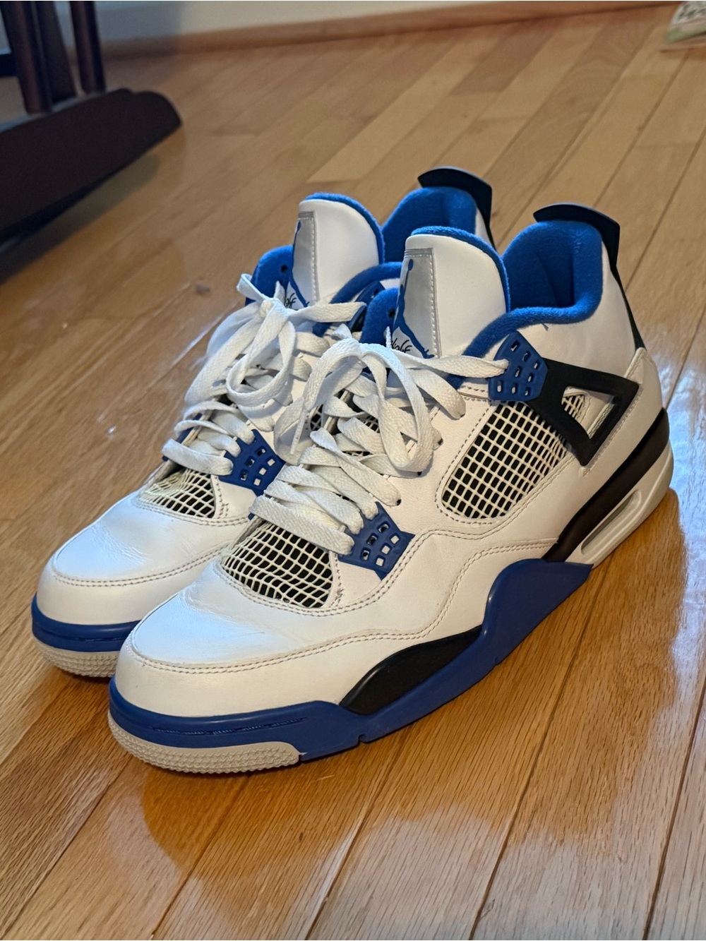 Jordan Retro 4 - Picture 3 of 5